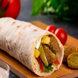 Mixed Sandwich With Hummus And Egg